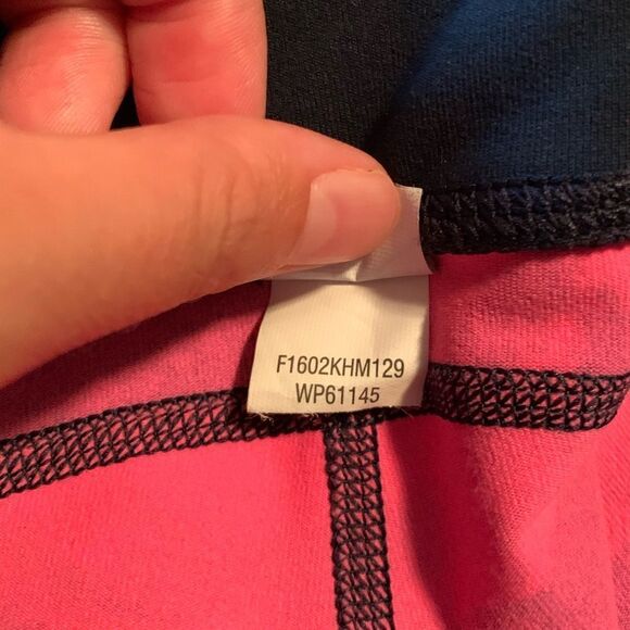 3 for $30! New balance colourful cropped leggings - Picture 4 of 12